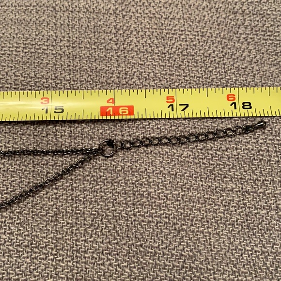 NY Brand Layer Two Tier Necklace Black Gunmetal Chain w/Beads & Pendant - Picture 5 of 11